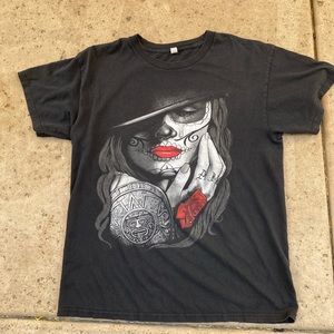 Latina Woman Skull Red Rose Shirt Day of the Dead Black Large Graphic Print